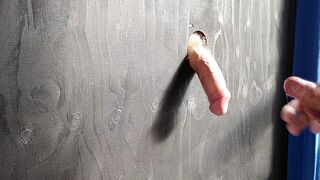 A twinks first gloryhole. Watch him swallow a load and then cum like a fountain - 15 image