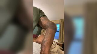 Khi Lavene fucks before work - 15 image