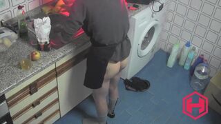 Great bareback fuck in the kitchen !! - 5 image