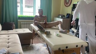 Dicky masseur fucks athletic twink during massage - 6 image