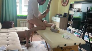Dicky masseur fucks athletic twink during massage - 8 image