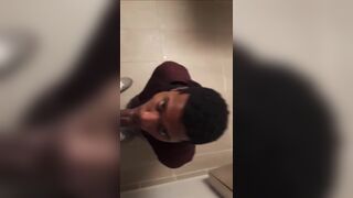 Sucking monster bbc in public restroom - 7 image
