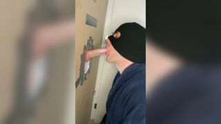 DIQSUQR - Straight jock with big dick at the gloryhole - 1 image
