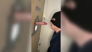 DIQSUQR - Straight jock with big dick at the gloryhole - 15 image