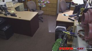 Fired from work I need to pawn my office - 2 image
