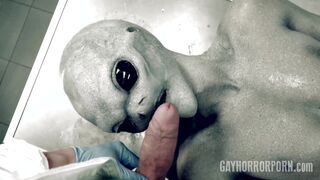 Gay HorrorPorn - UFO from Roswell (Gay Edition) - 1 image