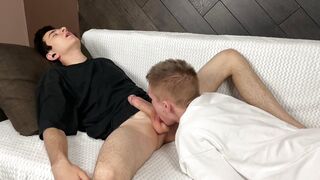 Cumshot twink's mouth, juicy blowjob fucked twink in the mouth - 1 image