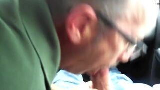 Car head and hand job cum. - 4 image