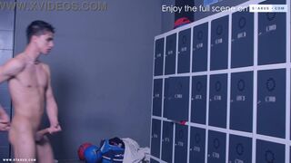 STX INTERNATIONAL COLLEGE SEASON 2 : THE SHOWER SCENE