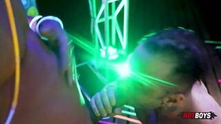 Party at the mansion!