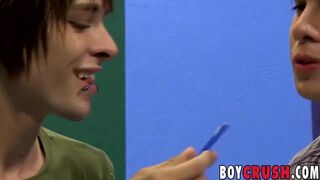 Emo twinkies go anally deep after bday celebration