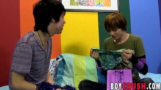 Emo twinkies go anally deep after bday celebration