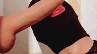 Sloppy slurping dildo