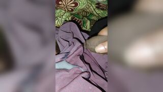 Lets masturbate in this winter