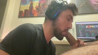 he suck my big dick after gaming - 4 image