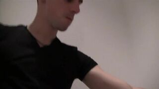 Delire De Kiffeurs Dans La Piaule