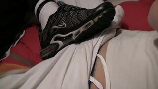 Delire De Kiffeurs Dans La Piaule