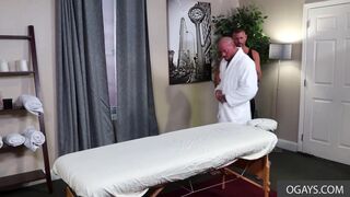Watch as oiled-up stud gets his ass drilled raw in a steamy massage session