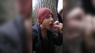 Watch this guy give a sloppy blowjob to a straight guy in this hot video