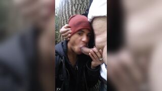 Watch this guy give a sloppy blowjob to a straight guy in this hot video - 7 image