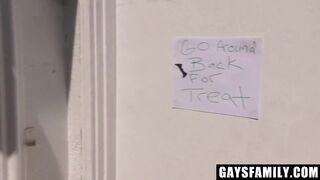 Sammy Eros & Dante Drackis teach their stepdaddy's boys how to handle a big one - Gaysfamily