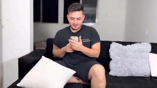 My hot snap: I dominate my straight roommate with my bare hands in the house - 1 image