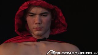 Nic Sahara & Devin Franco go wild in a steamy bareback orgy with muscle hunk & big dicks