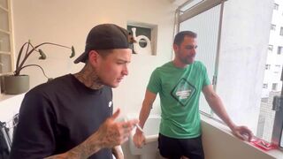 Watch Euerickdiaz & his pal dominate a tattooed Brazilian pornstar in public - 4 image