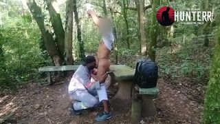 Watch The Hunter Black, a palmeiras fan, bareback his big butt in the forest - 12 image
