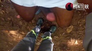 Watch The Hunter Black, a palmeiras fan, bareback his big butt in the forest - 5 image
