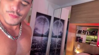 Bob Willian, Euerickdiaz & Rico Marlon go wild on Brazilian chubby's massive ass