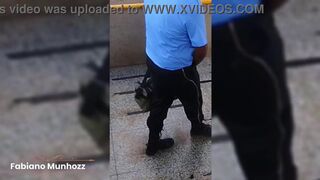 Black stud follow bus driver and sucks him dry in park - 9 image