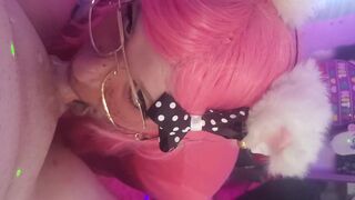 Watch this mature femboy deepthroat & swallow 2 loads in a cumshot frenzy!
