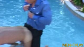 Watch Nico Vecchiola & Gregory Scott get wild in a hot outdoor threesome