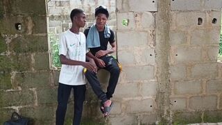 David dominates his son's raw thicc stud with a hot homemade blowbang - 1 image