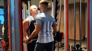 Boy Lixo Russo seduces and pounds Shulxxx's juicy booty at the gym - 2 image