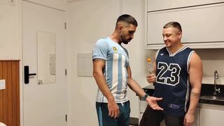 Boy Lixo Russo seduces and pounds Shulxxx's juicy booty at the gym - 3 image