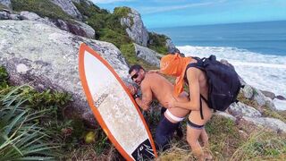 Ian Surfista's golden shower leads to a hot tourist's bareback ass-licking and cum-swapping session - 11 image