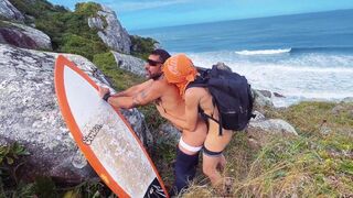 Ian Surfista's golden shower leads to a hot tourist's bareback ass-licking and cum-swapping session - 12 image