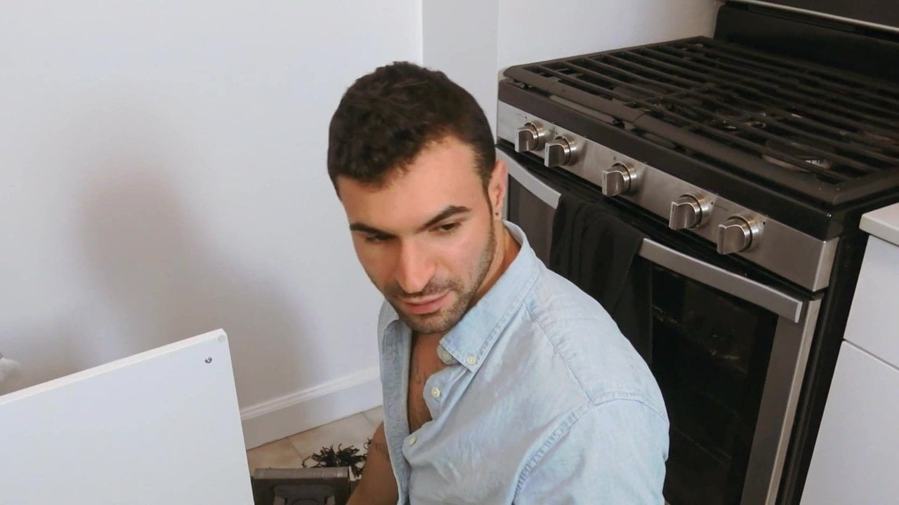 Str8Chaser: Latin Plumber Fucks For Cash watch online